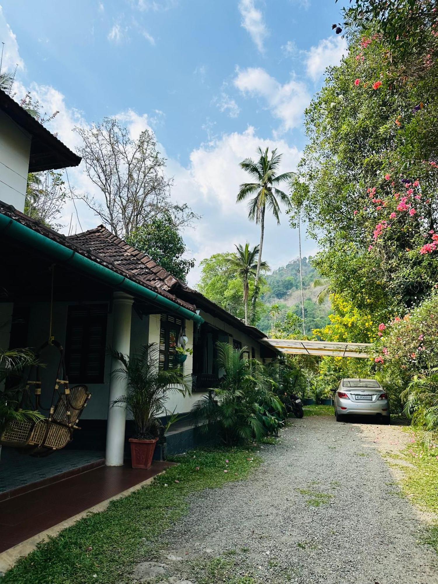 Thoppil Homestay Муннар Екстер'єр фото