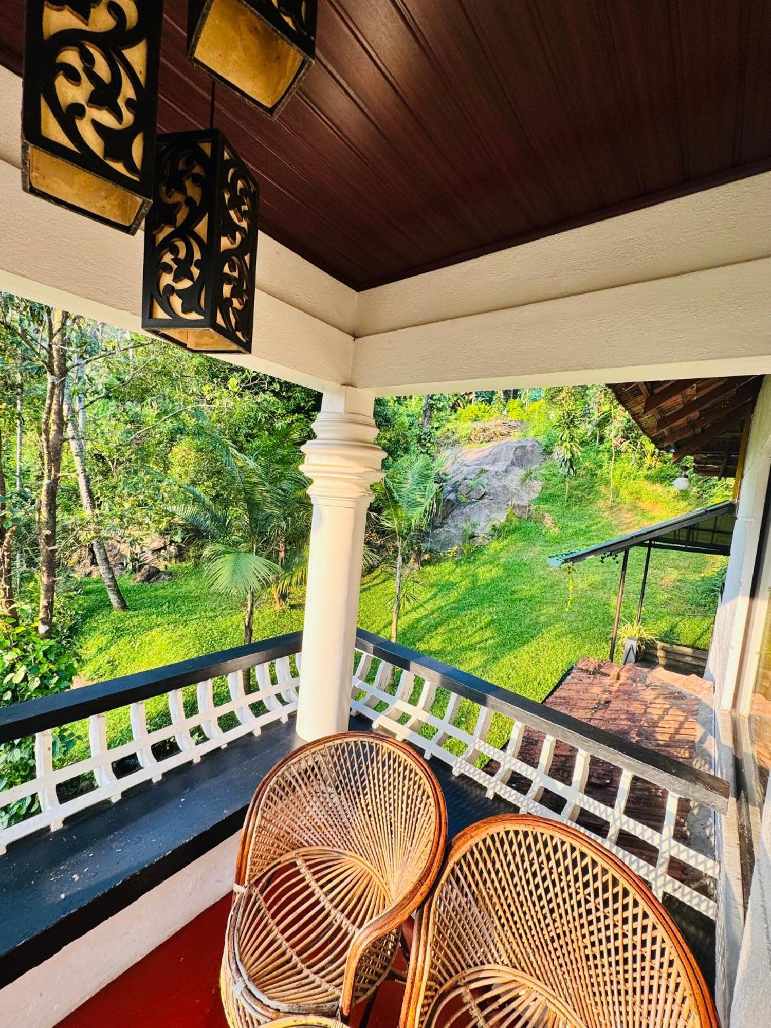 Thoppil Homestay Муннар Екстер'єр фото